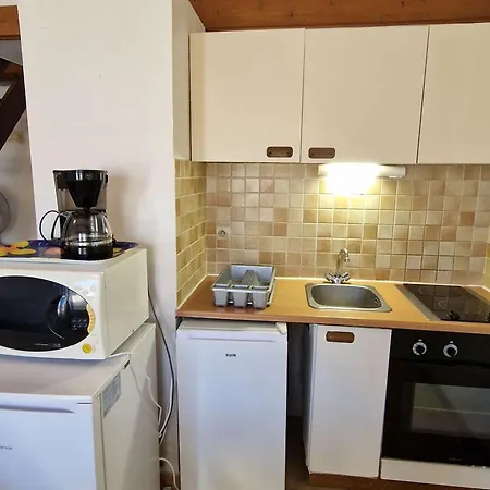 Maison 3 Pieces Avec Terrasse Et Parking, Proche Plage, Plage, Animaux Acceptes - Fr-1-387-127
