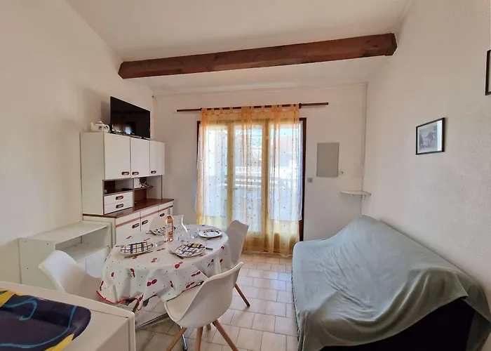 Maison 3 Pieces Avec Terrasse Et Parking, Proche Plage, Plage, Animaux Acceptes - Fr-1-387-127 *